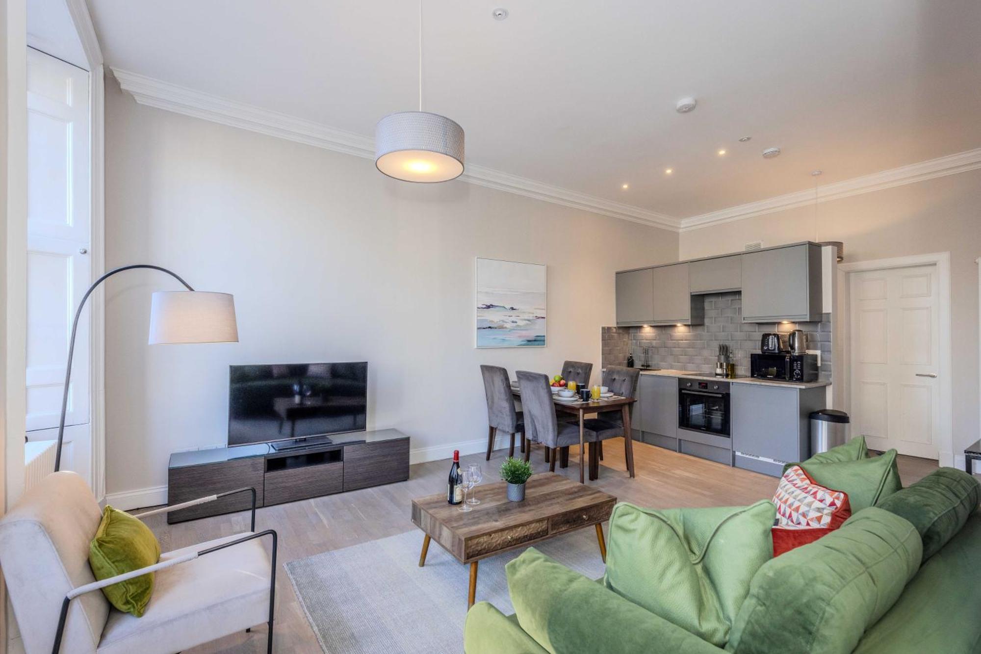 Dragon Suites - Edinburgh City Centre 2 Bed Apartment מראה חיצוני תמונה