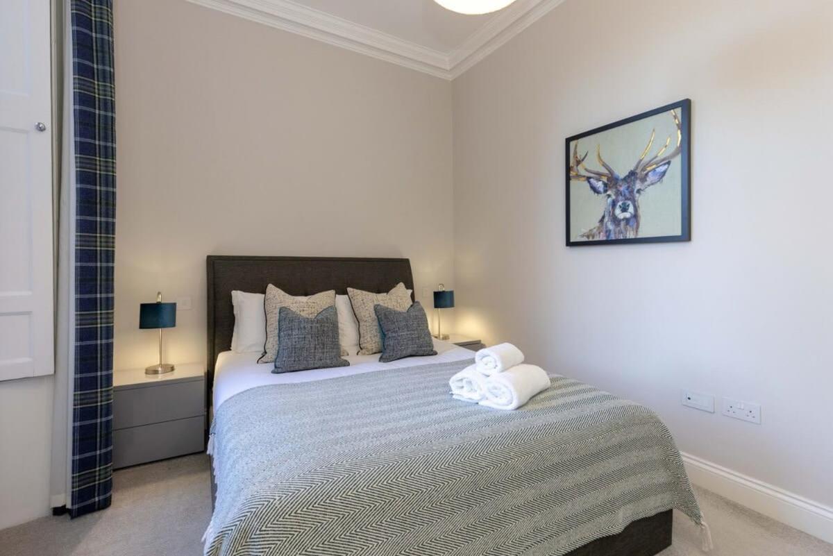 Dragon Suites - Edinburgh City Centre 2 Bed Apartment מראה חיצוני תמונה