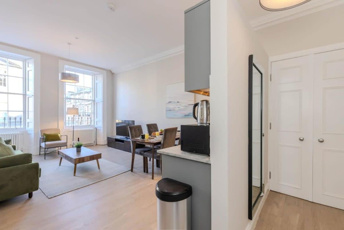 Dragon Suites - Edinburgh City Centre 2 Bed Apartment מראה חיצוני תמונה